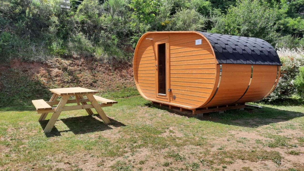 Camping De Nevers Exteriör bild